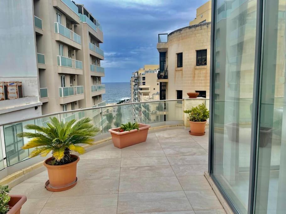 Ferienwohnung Sea View Penthouse In Tas-Sliema Exterior foto